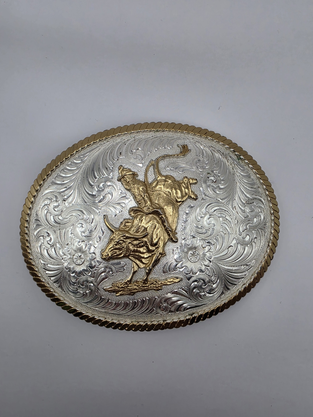 Western Bull Rider Oval Belt Buckle in Silver & Gold